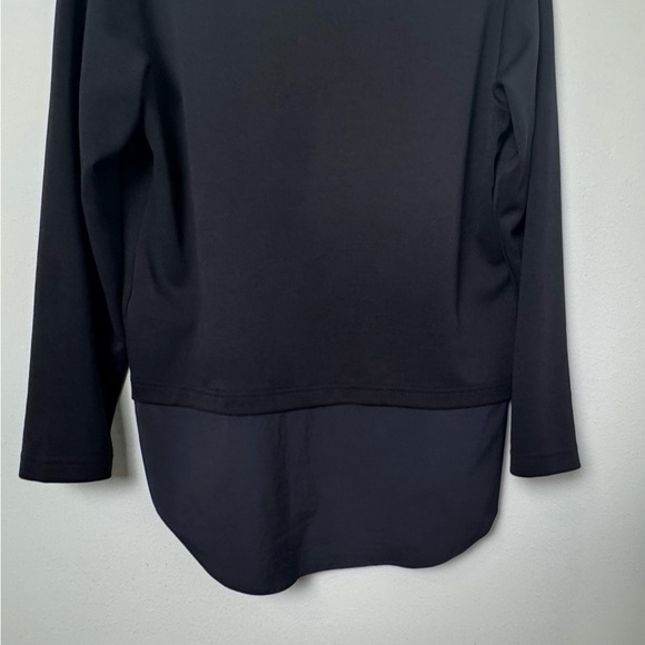 ATHLETA Gallery Top 2.0 Tunic Hybrid Work Top in Black Size Medium - Picture 9 of 13
